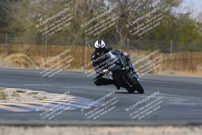 media/Apr-09-2022-SoCal Trackdays (Sat) [[c9e19a26ab]]/Turn 3 (135pm)/